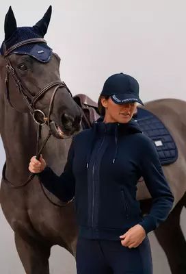/images/3027-Sportive-Navy-Lippis-Equestrian-Stockholm-1655199451-7340192819961-thumb.webp