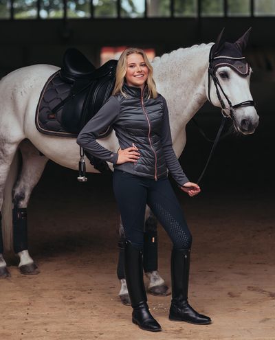 Dark Sky Pintelit Equestrian Stockholm