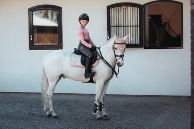 ES Desert Rose Pony korvahuppu