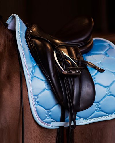 Allure Blue Kouluhuopa Signature (Full)